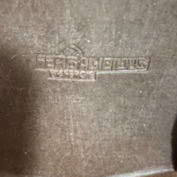 Size 10 Fergie brown boots - never worn! - Picture 3 of 8